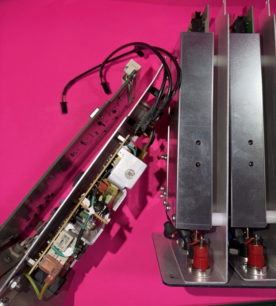 Fluke Norma 4000 Power Analyzer Internal Components Only READ