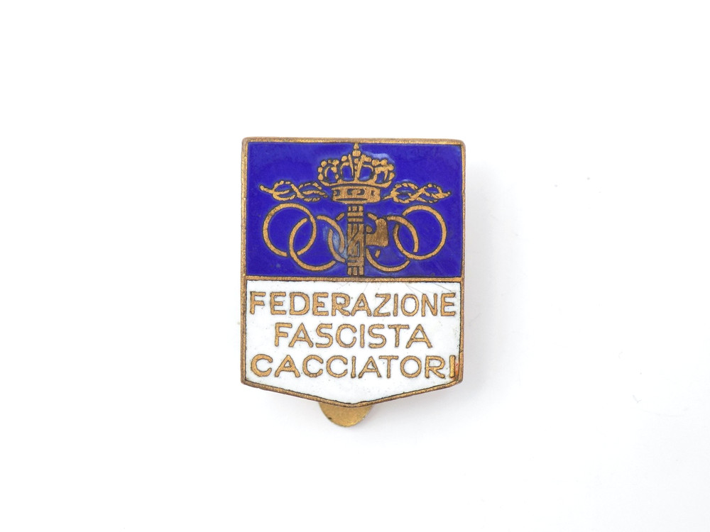 Original Italian Fascist Hunters Federation Member Badge