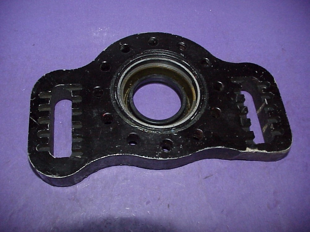 Billet Quick Change Double Sided Aluminum Panhard J-Bar Adjustable Bracket
