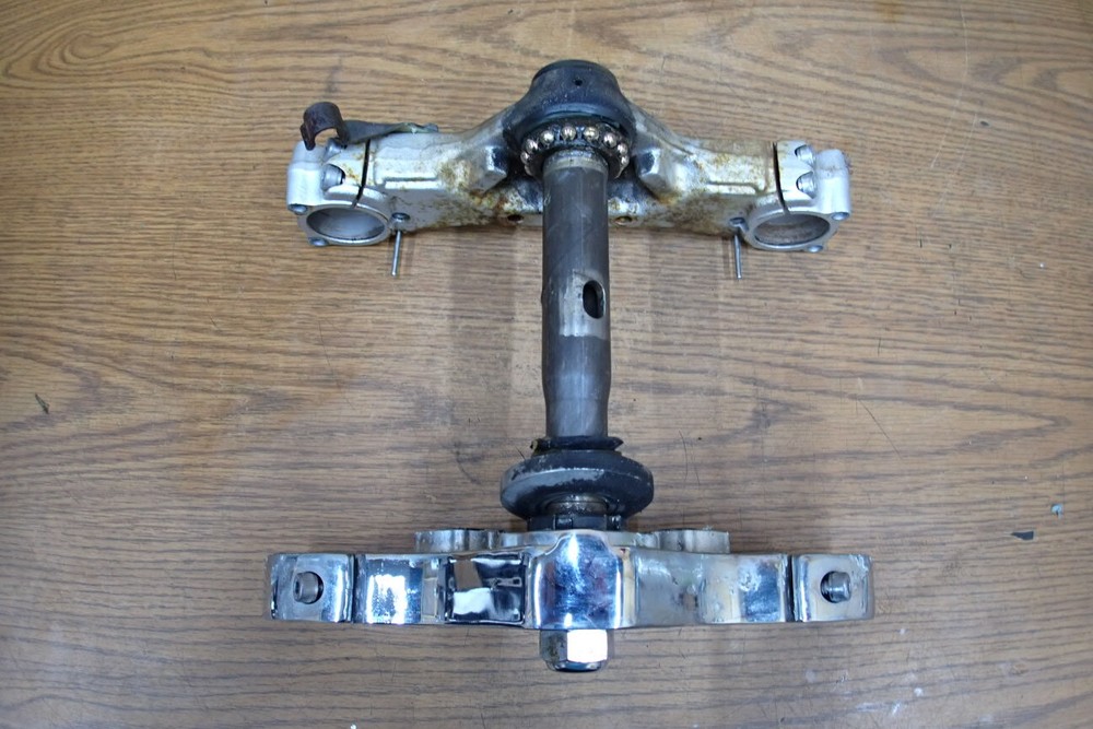 2006 YAMAHA VSTAR XVS650 STEERING STEM TRIPLE TREE