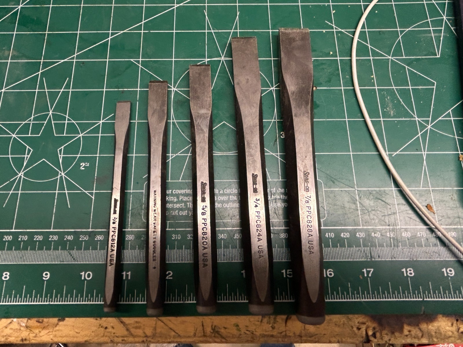 MACHINIST C HmGbcB TOOLS Snap On Tools Punch & Chisel Set in Case 21 Piece Set