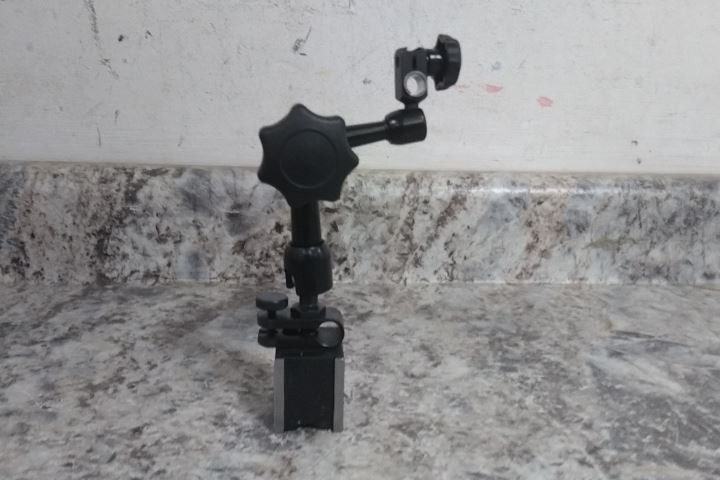 Starrett 660 7.5 In Maximum Reach Magnetic-Base Indicator Holder