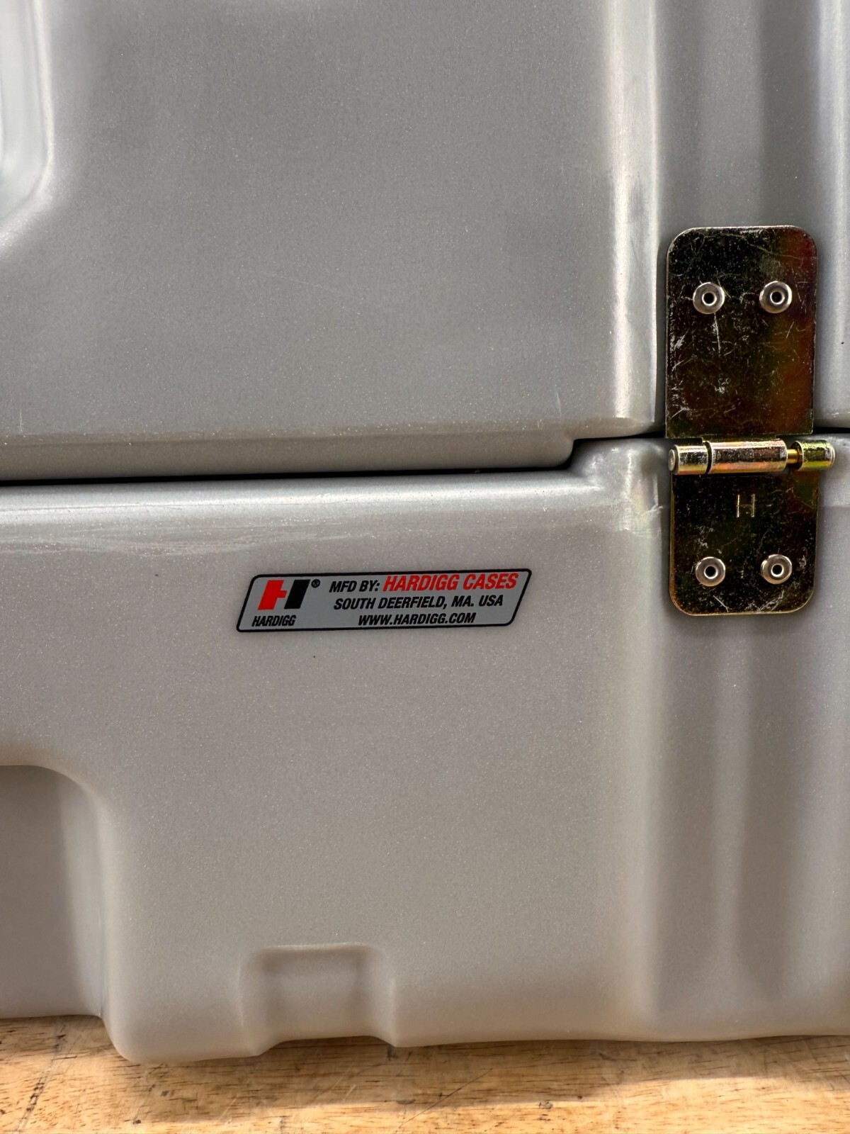 Pelican Hardigg Grey Storage Case 29" X 19" X 12" Footlocker Brand New