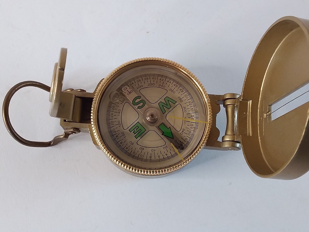 Engineer Directional Compass Reproduction