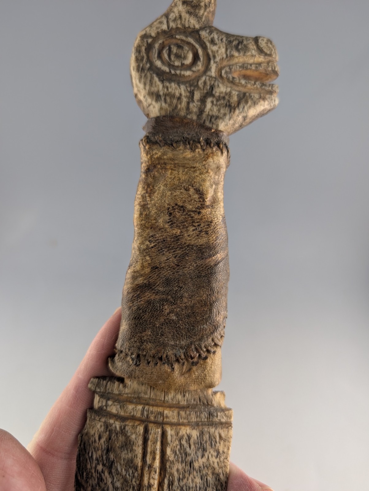 ANTIQUE NORTHWEST COAST CARVED EFFIGY DAGGER