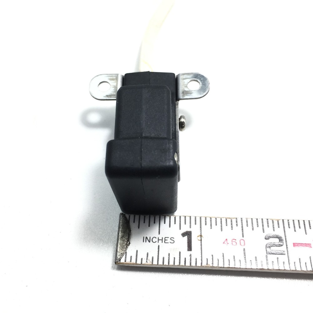 Cuisinart GR-300 GR-300WS GR-300WSP1 BOTTOM LOWER HEATING ELEMENT PLUG CONNECTOR
