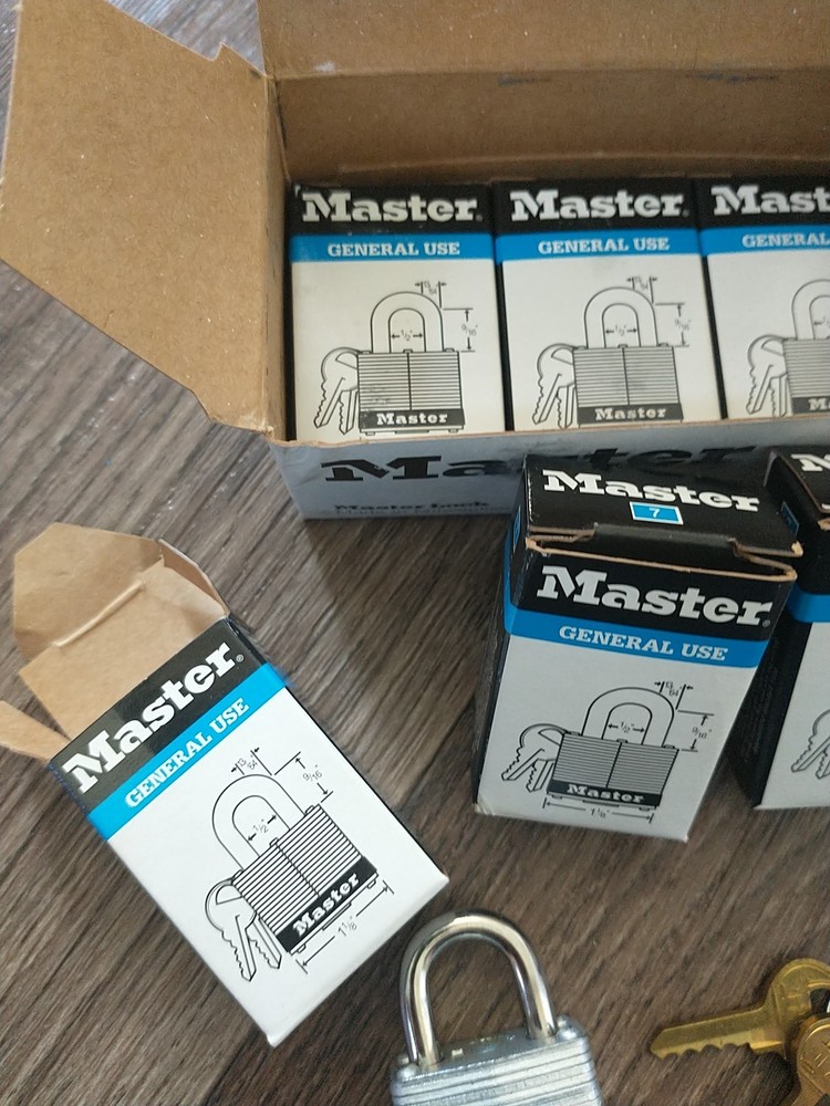 Quantity 6 Master Lock Small Padlocks 7MK System M30