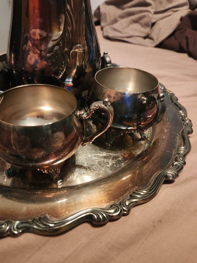 Vintage Set of Eight Georgian Style Oneida Tea Set Silver Plate With Timer