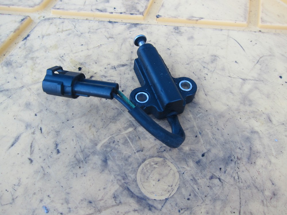 2005 Suzuki Boulevard C50 OEM KICKSTAND SIDE KICK STAND SENSOR