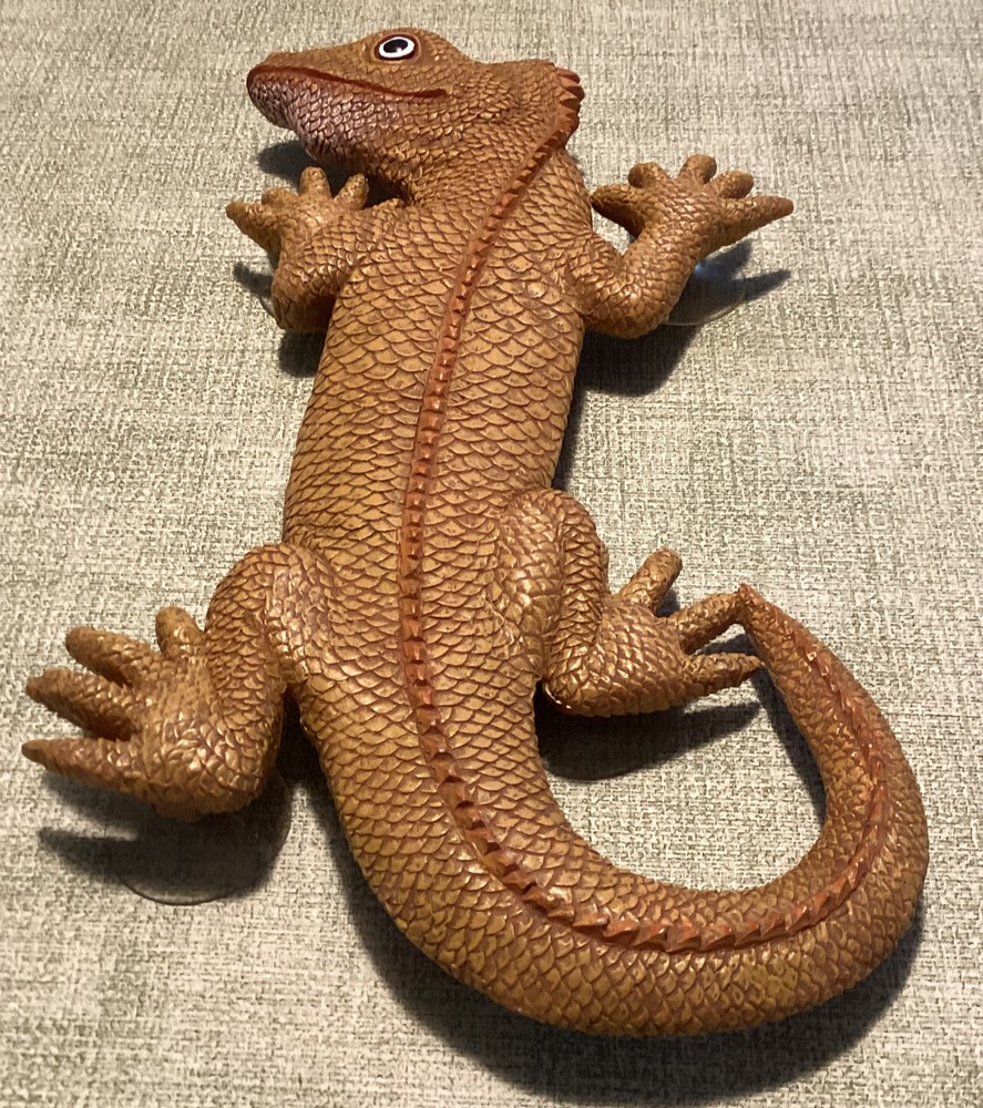 Brown Climbing Gecko Window Thermometer