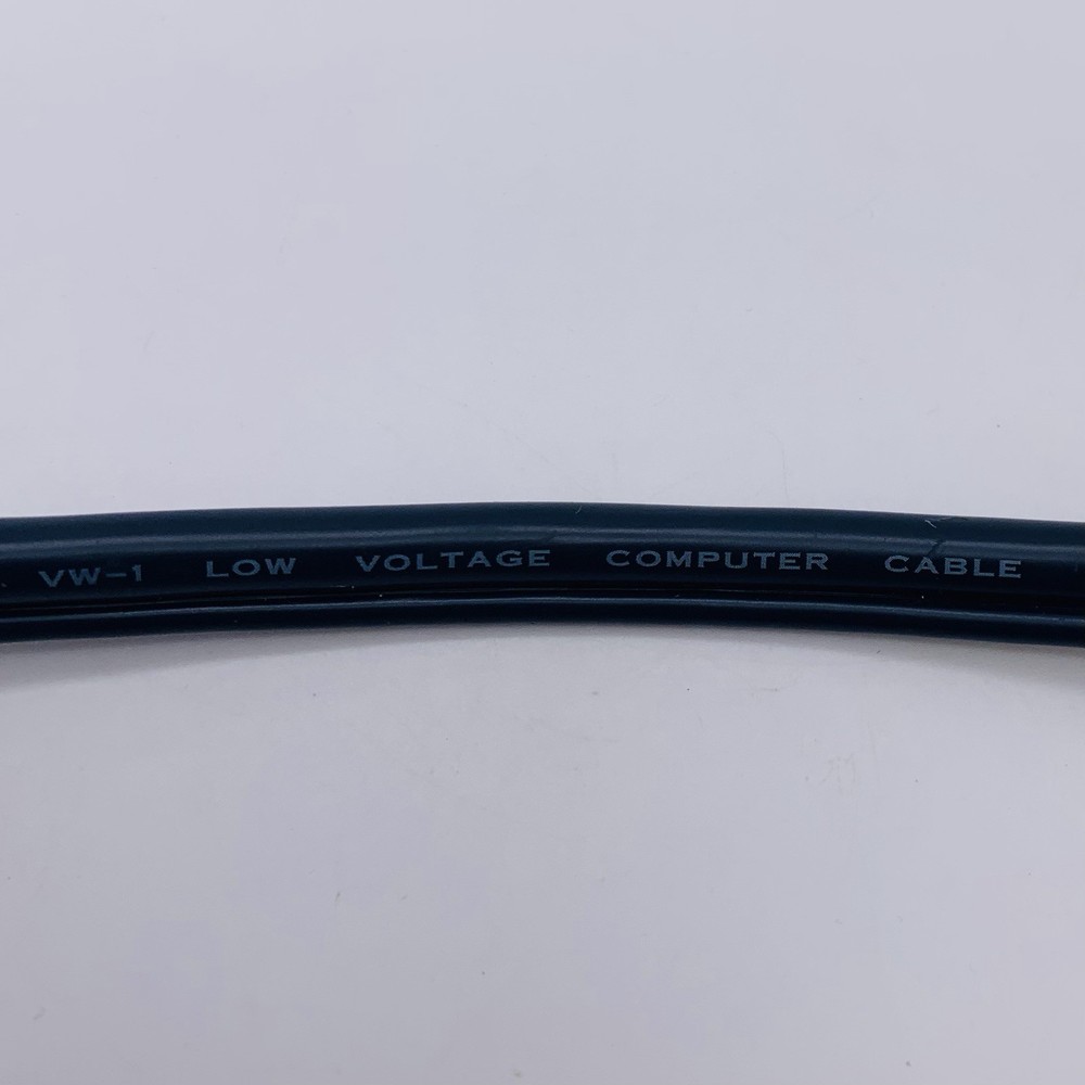 SweetySun 2 Port USB KVM Switch Box Only - Missing Plug in Play Switch Button