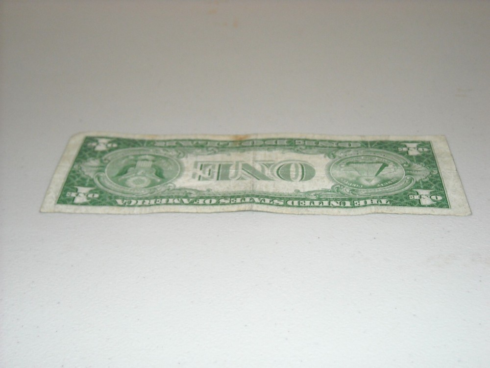 ONE DOLLAR SILVER CERTIFICATE 1935F SERIES *STAR* NOTE