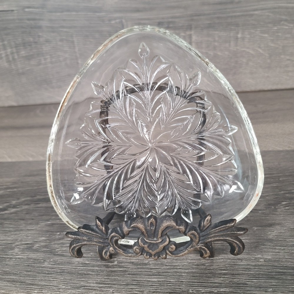 Vintage Jeanette Snowflake Feather Pattern Tray Trinket Dish Triangular