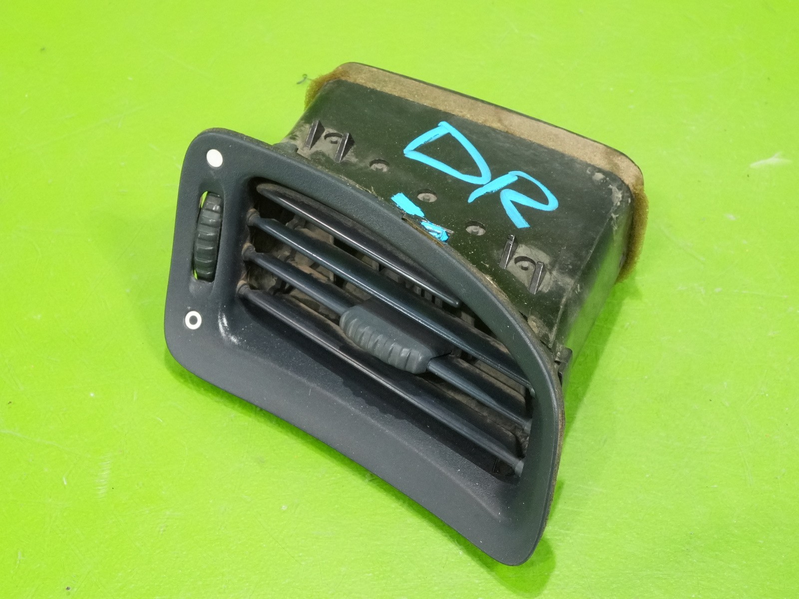 92-95 Civic OEM passenger right dash HVAC air heater AC vent blue