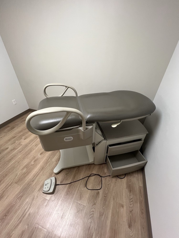 Brewer Access High-Low Exam Table Model with Adjustable Height