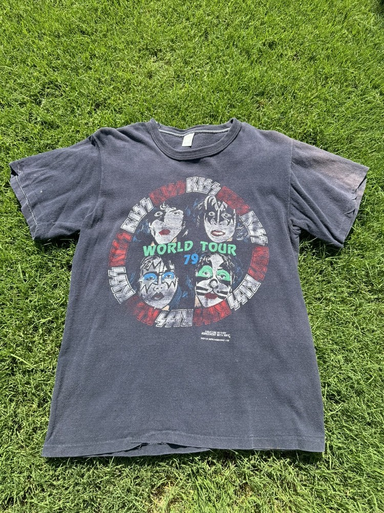 VINTAGE 1979 KISS WORLD TOUR SHIRT Size Large Great Fade!!