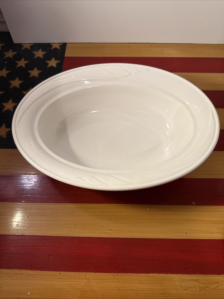 Corning Oval Serving Casserole