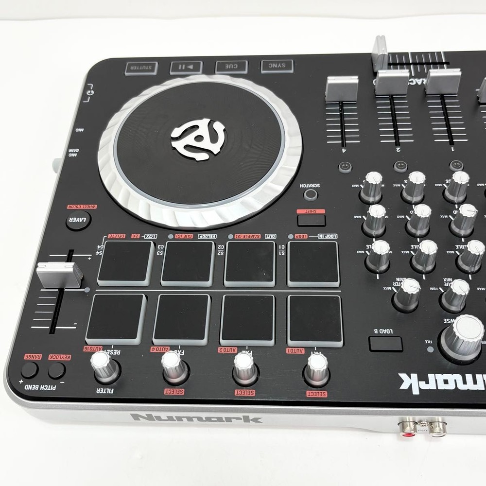 Numark Mixtrack Quad DJ Controller USB MIDI Performance Pads Boxed Tested