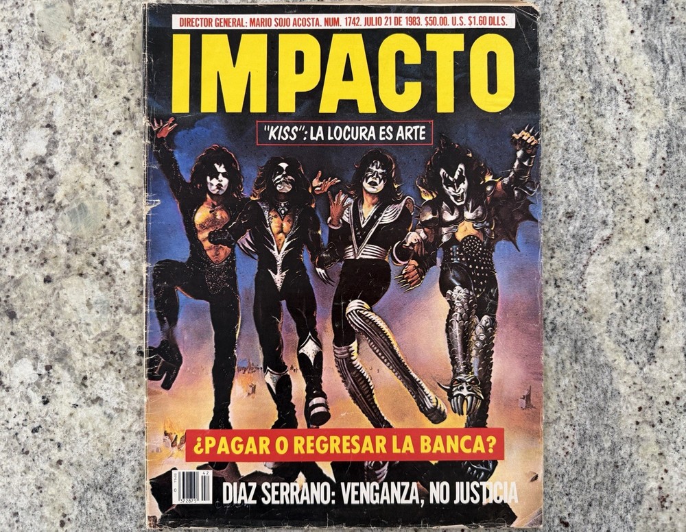 KISS 1980 IMPACTO MEXICO GIANT KISS SPECIAL MAGAZINE AUCOIN VINTAGE VERY RARE!