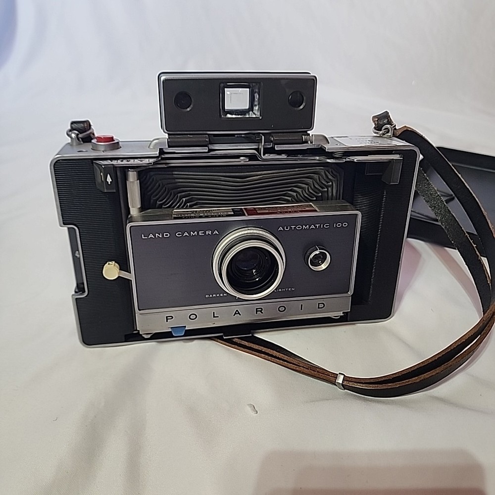 Polaroid Land Camera Automatic 100 Foldable Strap Untested As-Is