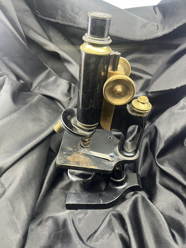 ANTIQUE BRASS BAUSCH & LOMB MICROSCOPE IN BOX
