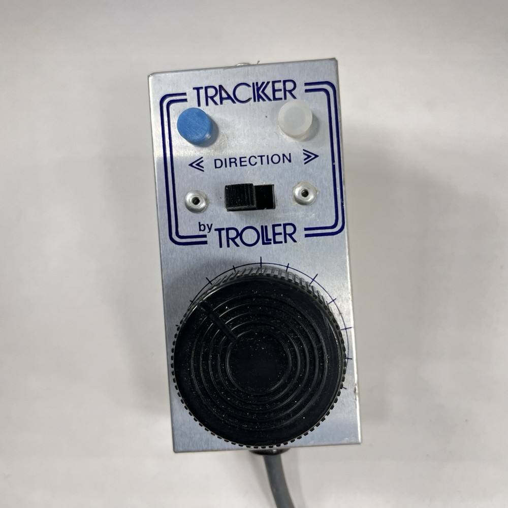 Troller TRH-40 Tracker DC Walk Around HO Scale Multiscale Train Controller