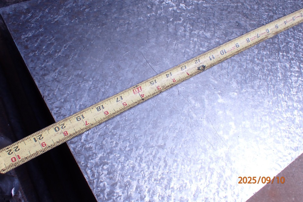 OLDER HEAVY IRON MACHINIST SURFACE PLATE SCRAPED WORK SURFACE
