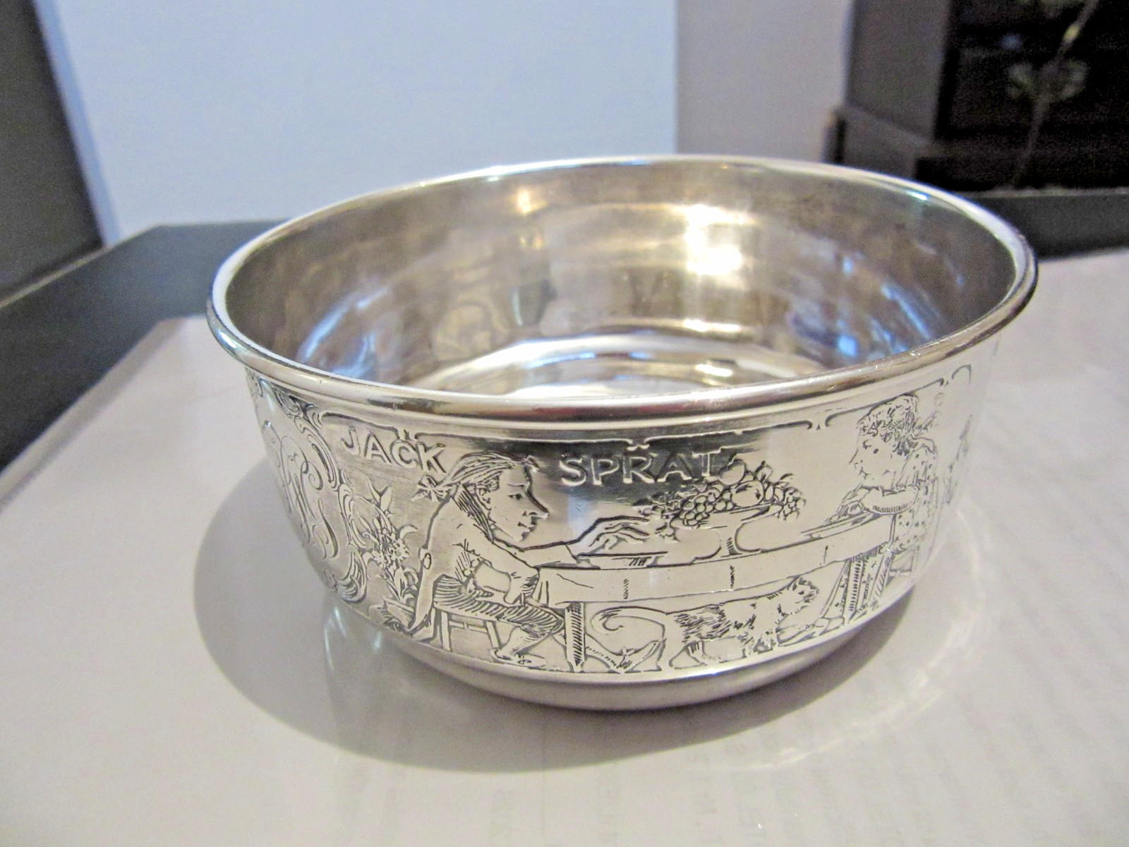 Kerr Sterling 1399 Baby Child Bowl With Engraved Stories Nursery Themes 5.1 Oz