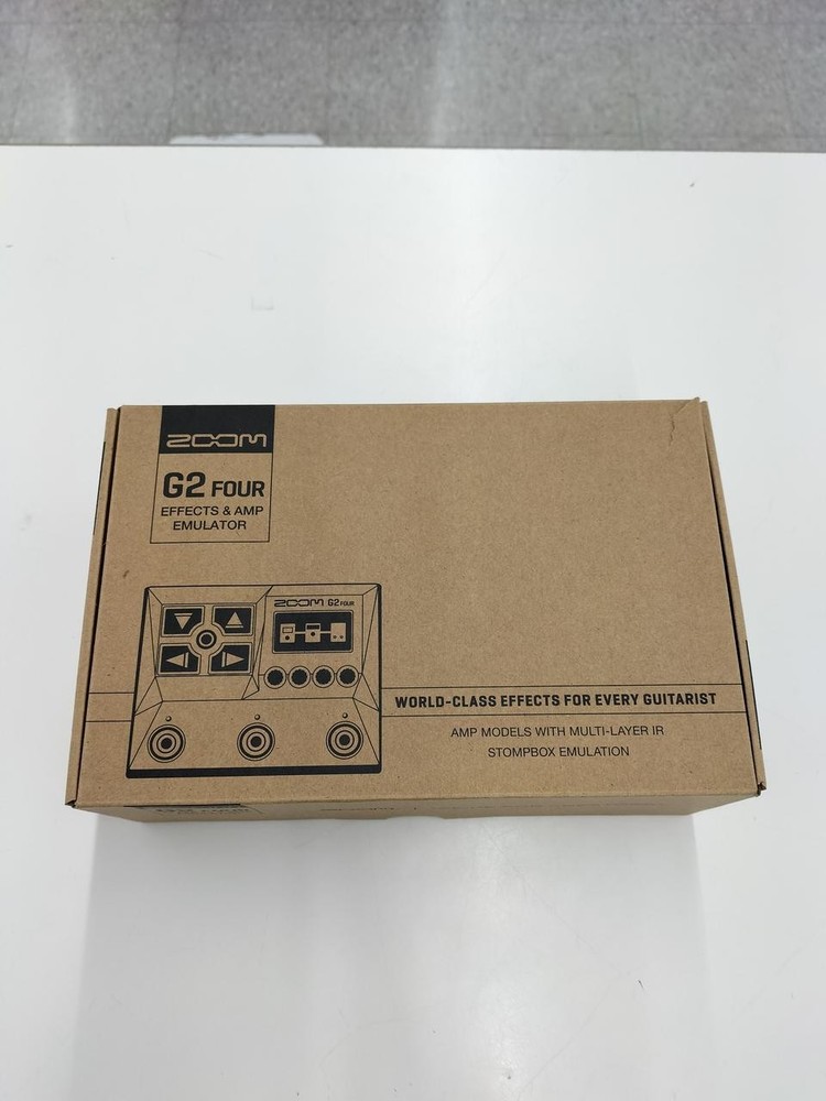 Zoom G2X Four Multi Effects Guitar Processor w/ Box Adapter Tested Working JP