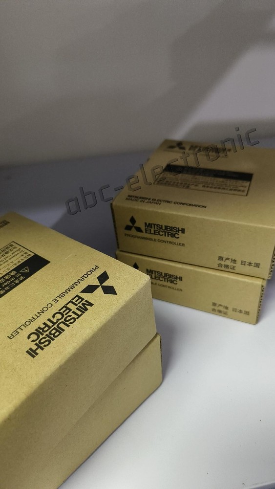 1PCS NEW Q64AD Analog module