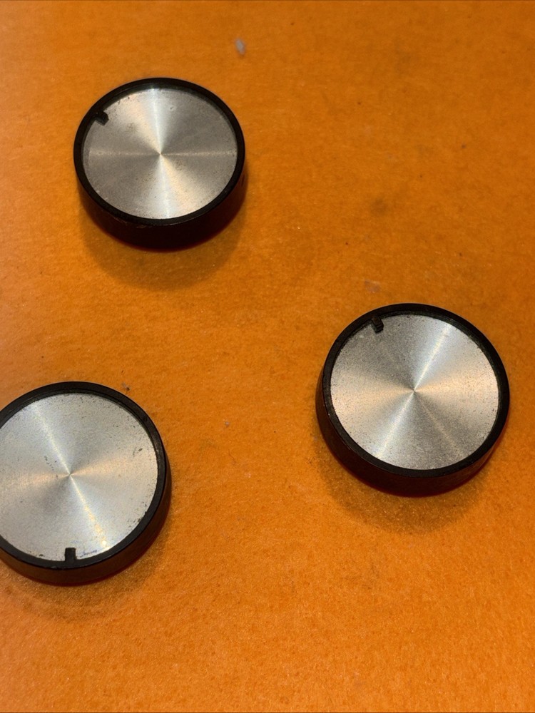 3 Vintage Radio Knobs