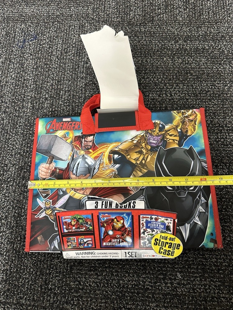 Marvel Coloring & Activity Tri-Fold Storage Case