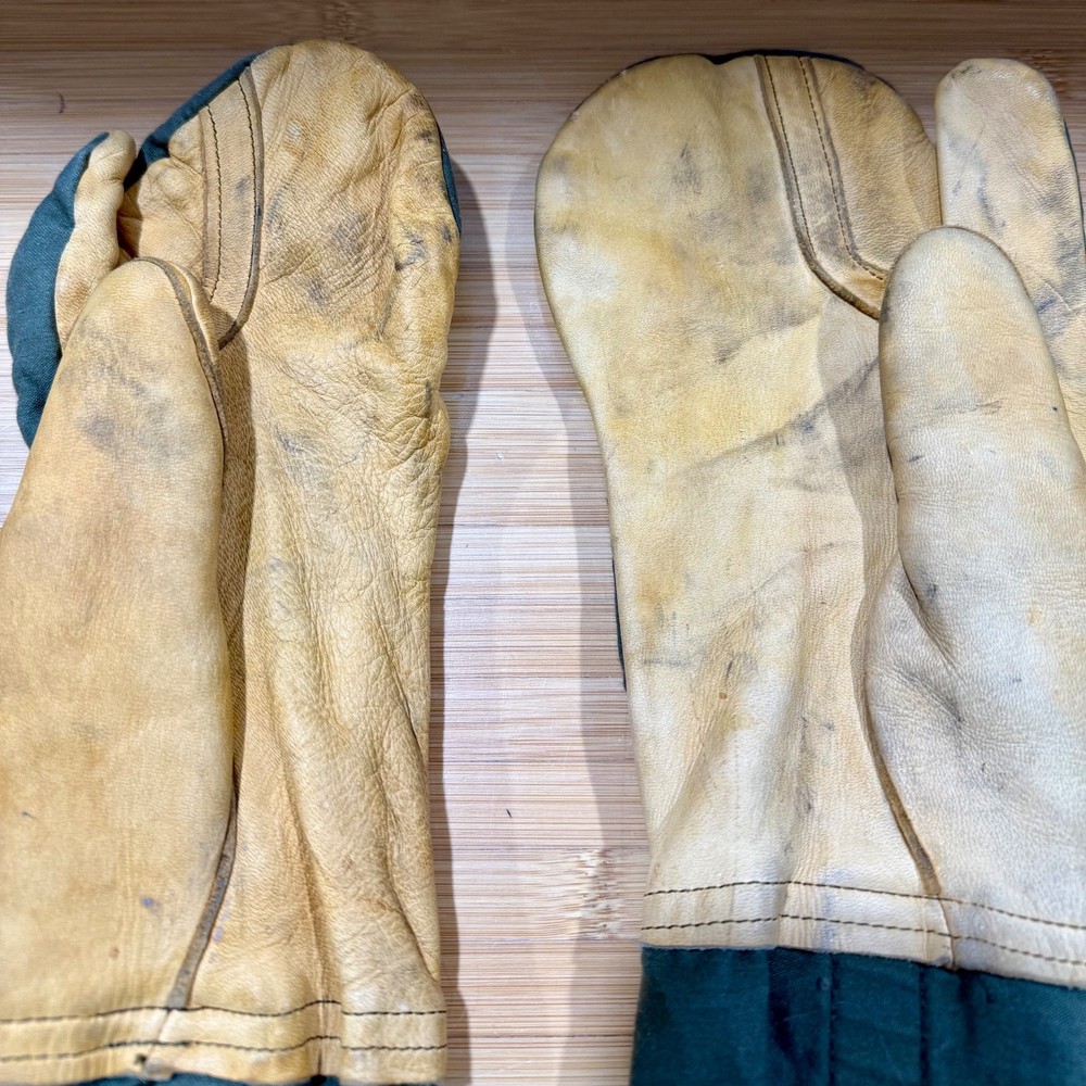 US Military Trigger Finger Mittens Gloves Size Medium