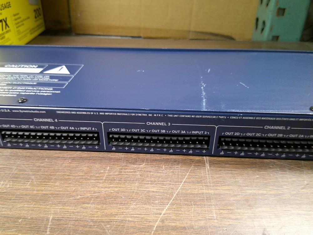 Symetrix 581E Distribution Amplifier