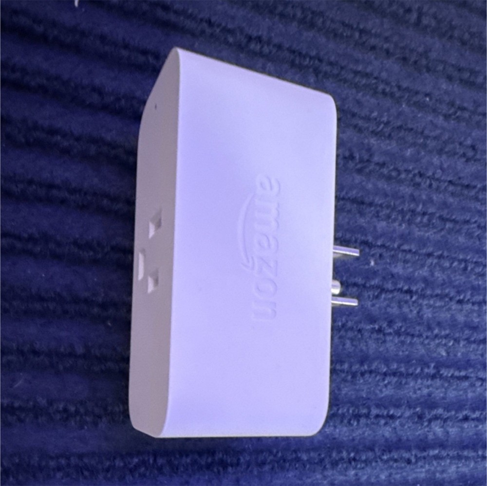 Amazon Wi-Fi Smart Plug White Alexa Compatible US Plug