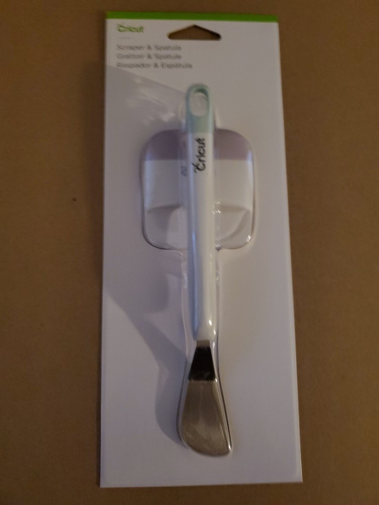 Cricut Bundle Includes Mat,Kraft Board Sampler,Foil,Transfer Kit,Scraper/Spatula