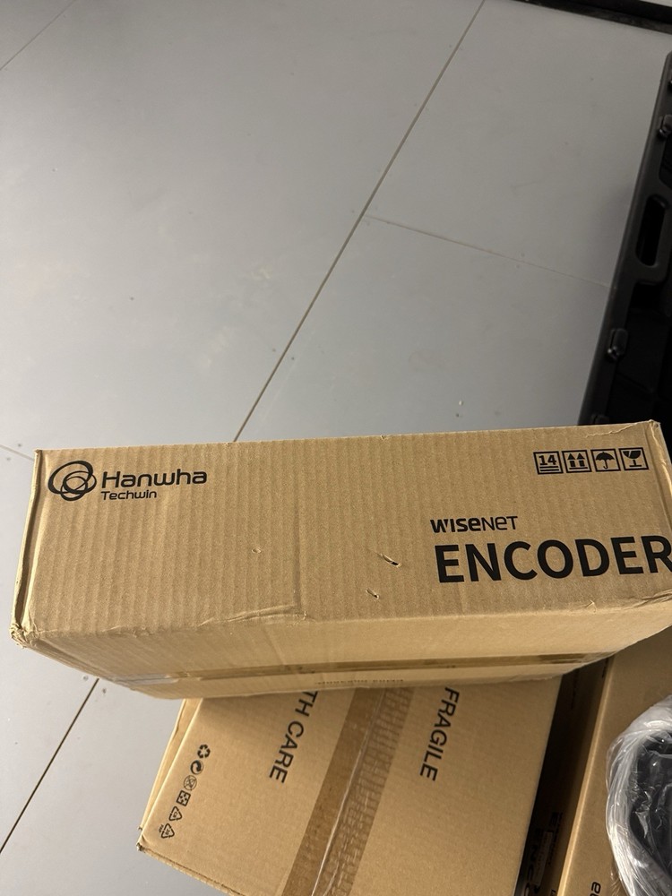 Hanwha Techwin WiseNet SPE-1620 16-Channel 2MP Network Security Video Encoder