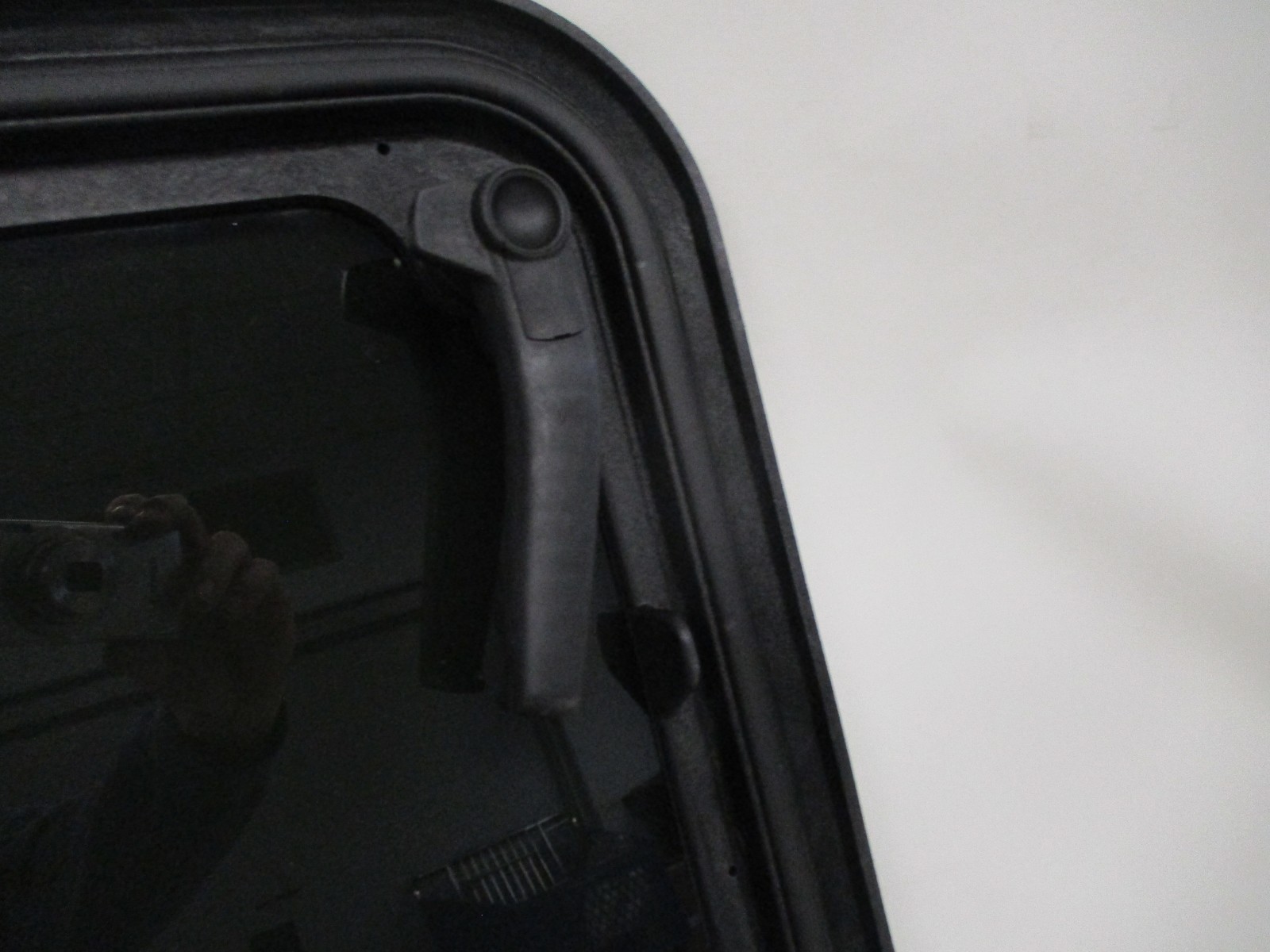 BOMAR G966 ESCAPE HATCH W/ SCREEN 19 7/8" BLACK G966-1111 MARINE BOAT