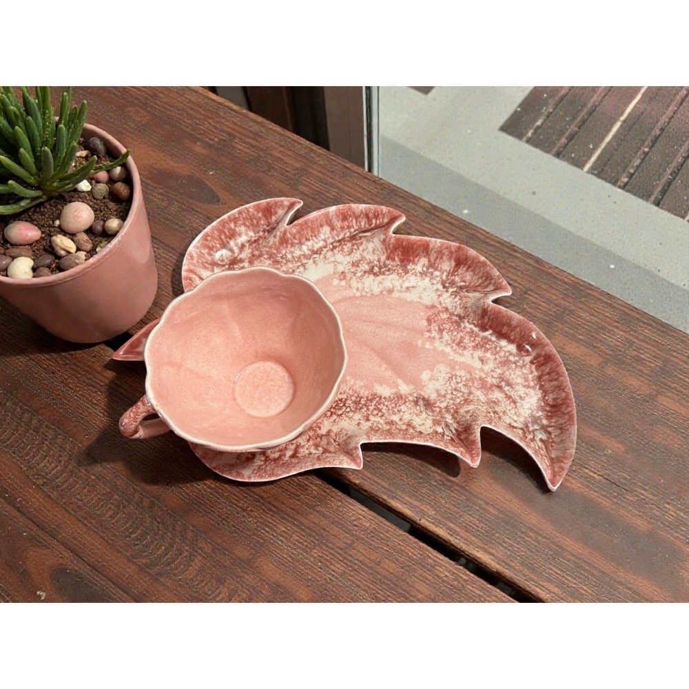 Vintage MCM Tea Cup & Leaf Shaped Snack Plate Cisse Set