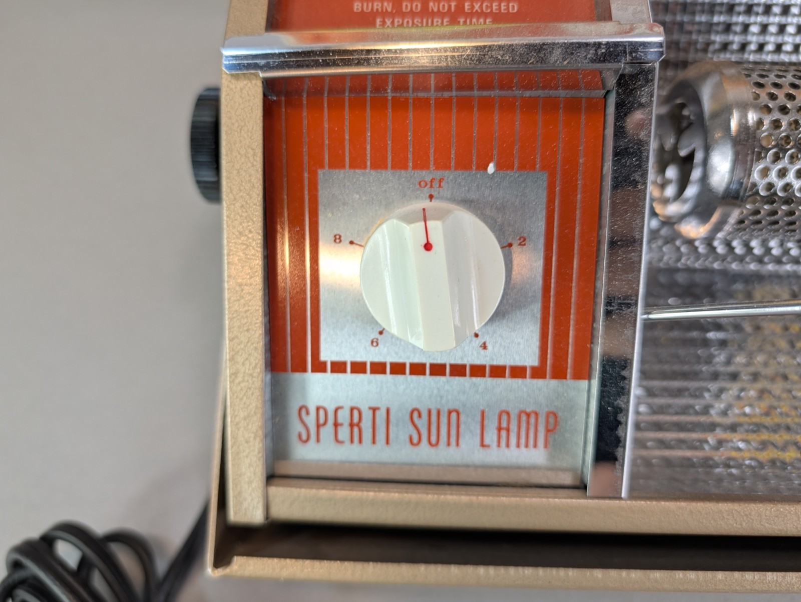 Vintage Sperti The Complete Sunlamp San Remo Model P-164 w/ Bulb!