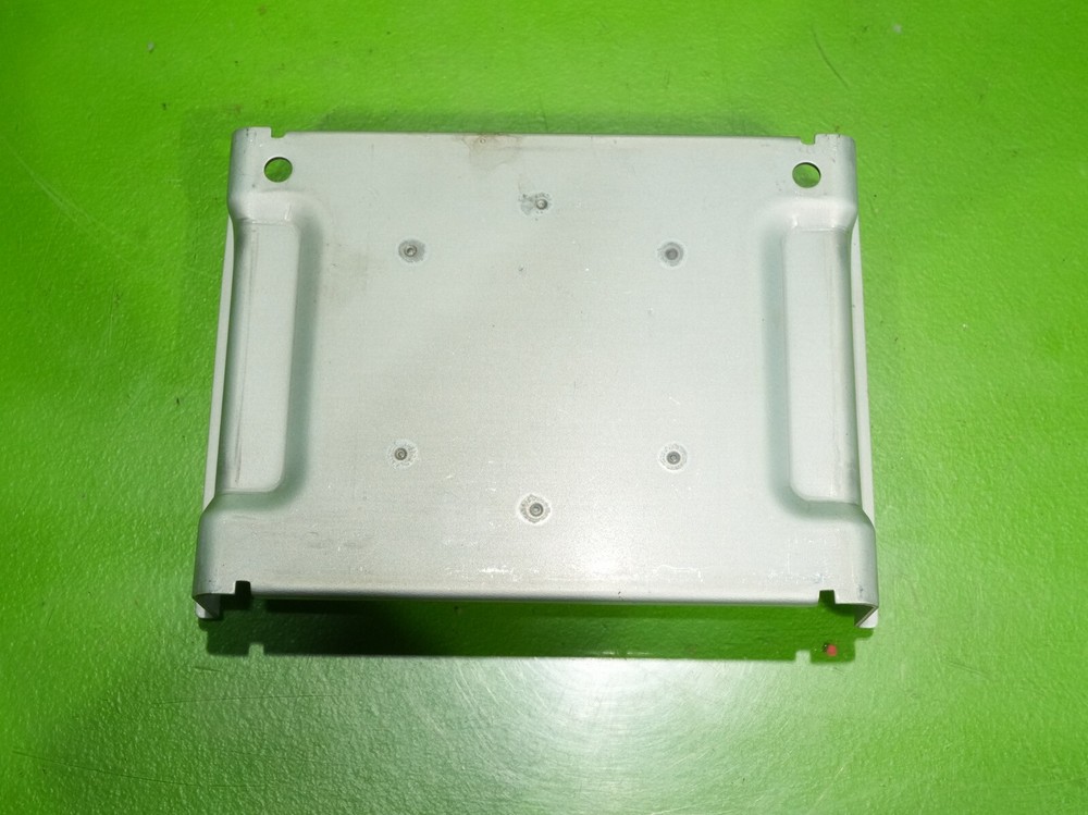 97-99 3000GT OEM MR277721 computer unit module