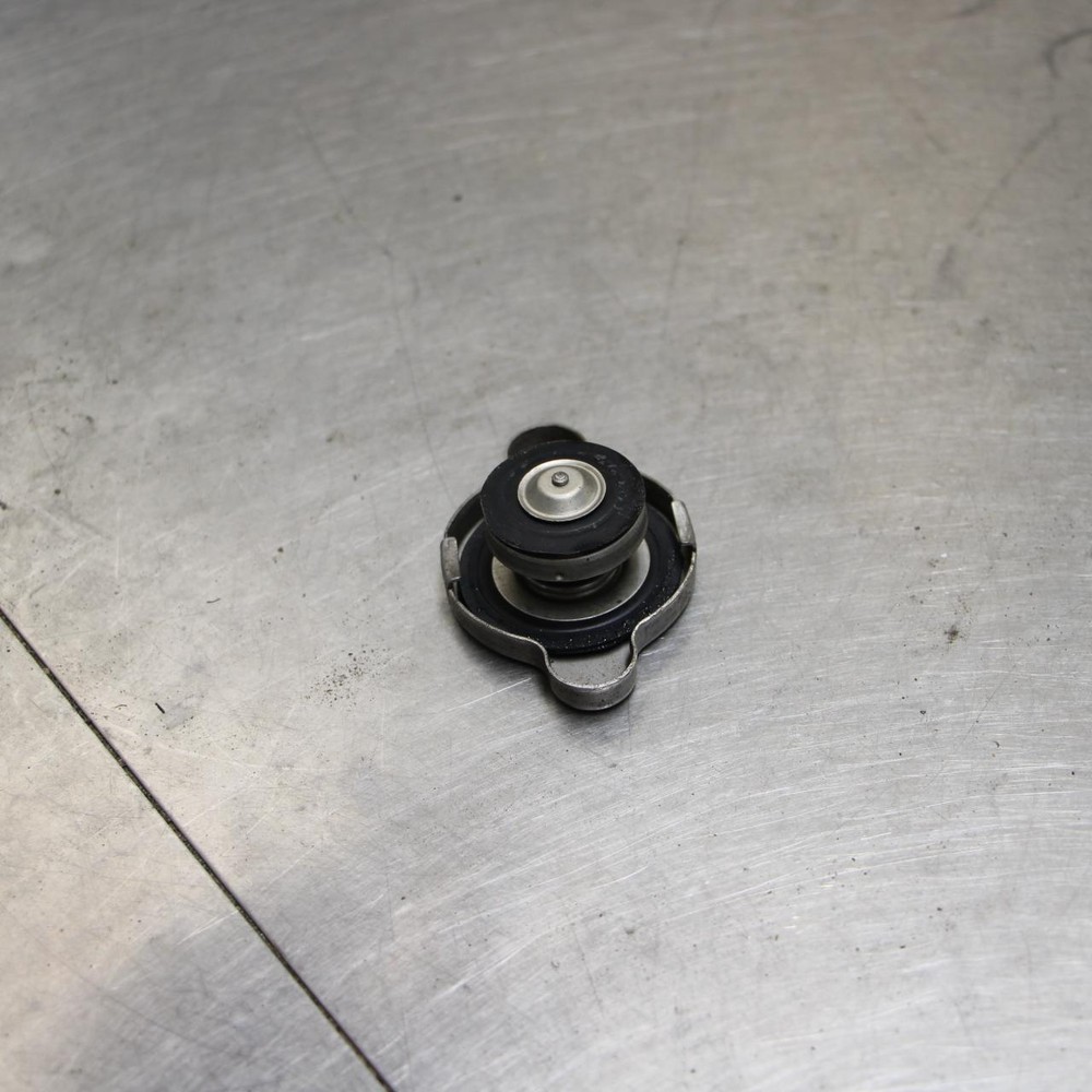 08-10 BUELL 1125R Engine Radiator Cap