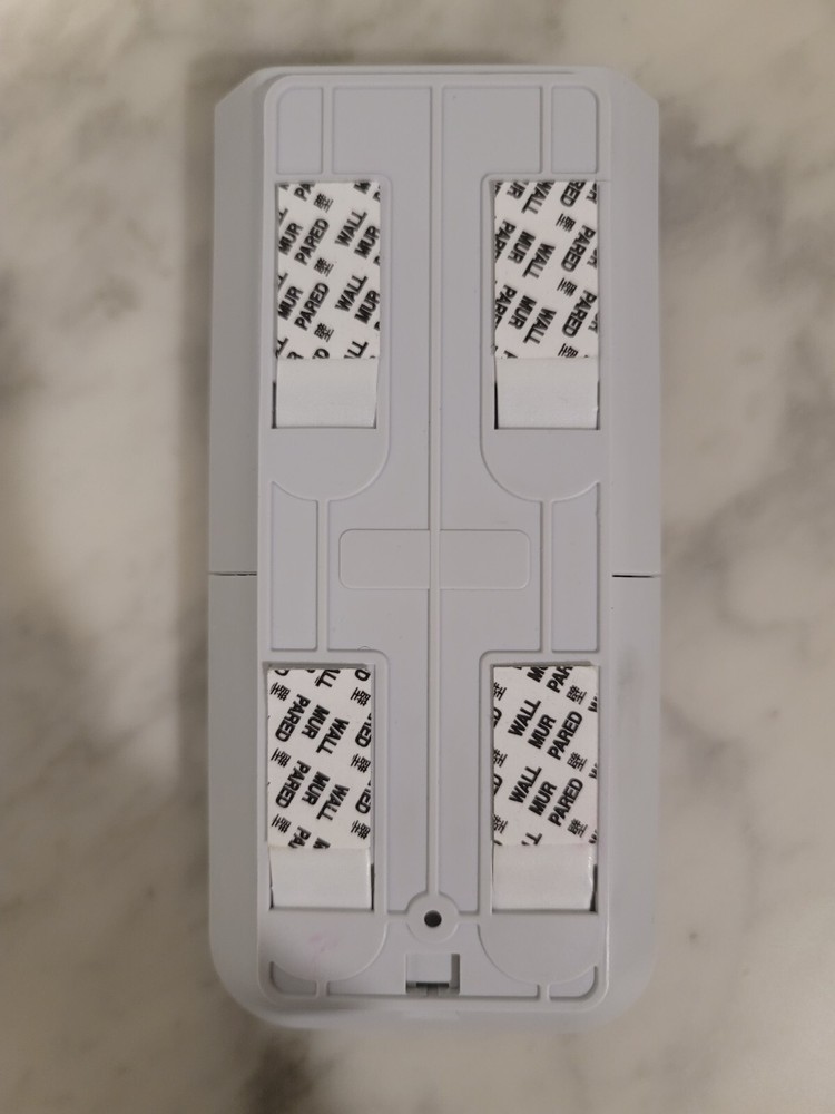 SimpliSafe Wireless Keypad - Touch-to-Wake Technology - Compatible with The Home