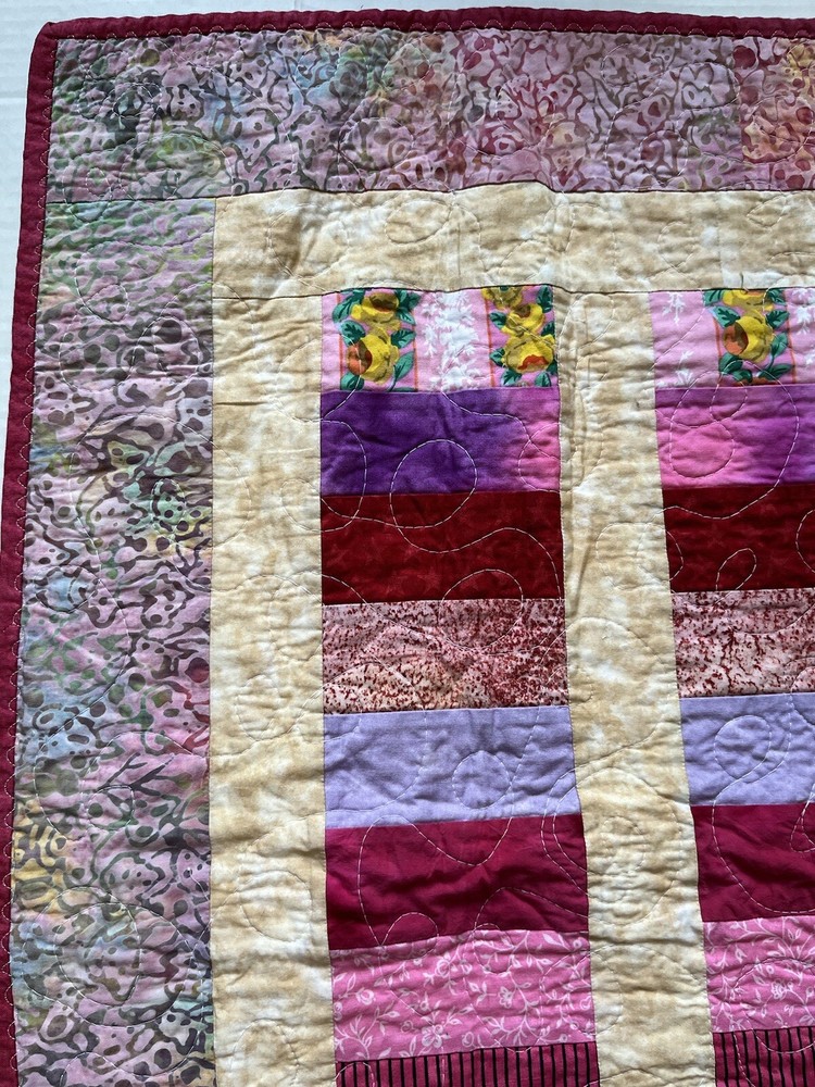 Floral Spring Patchwork Handcrafted Quilt Throw Wall Hanging Pink Purple