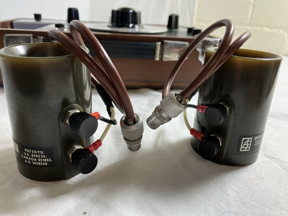 VINTAGE ELECTROLYTIC CONDUCTIVITY MEASURING SET