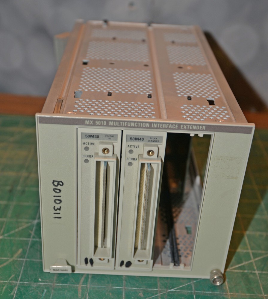 Tektronix MX5010 Multifunction Interface Extension + Cards 50M30, 50M40