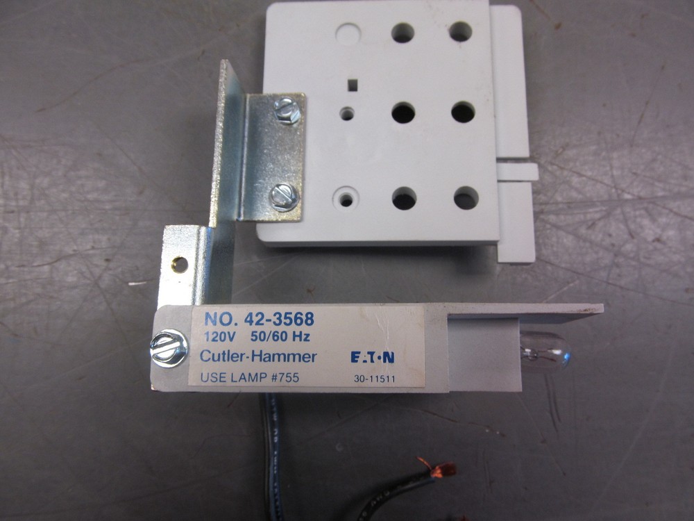 Cutler Hammer Light Assembly 42-3568