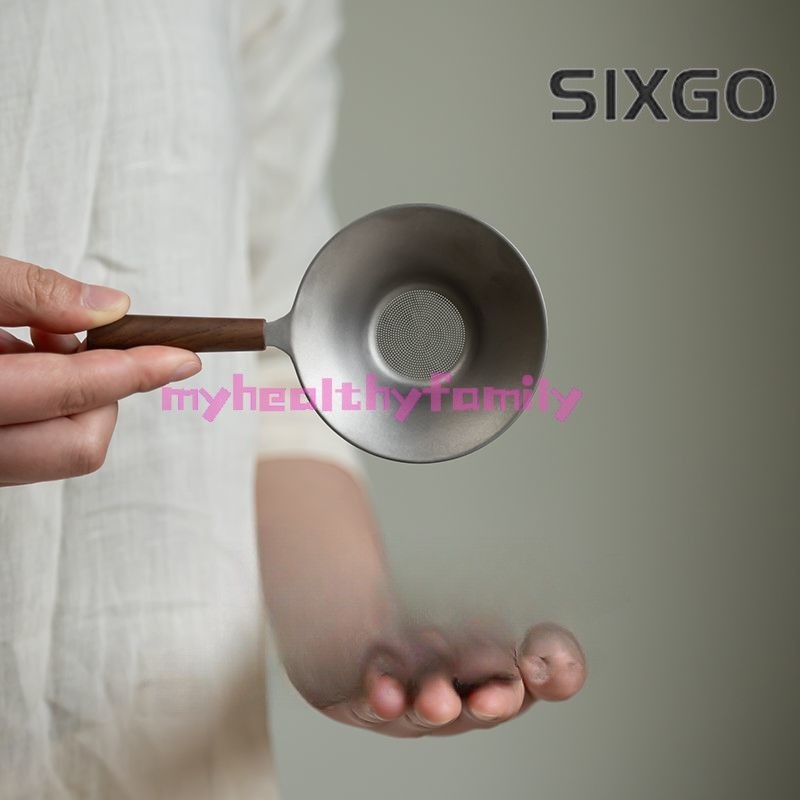 Walnut Handle Titanium Tea Strainer Filter Tea-water Separation Tea Strainer