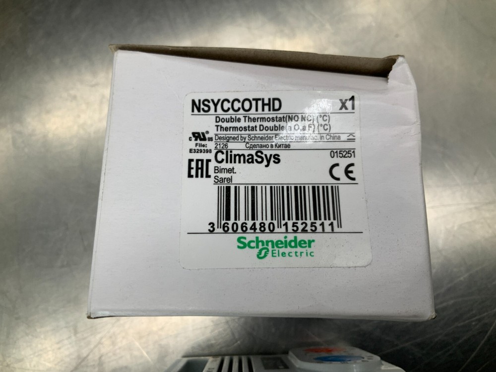 Schneider NSYCCOTHD Double Thermostat