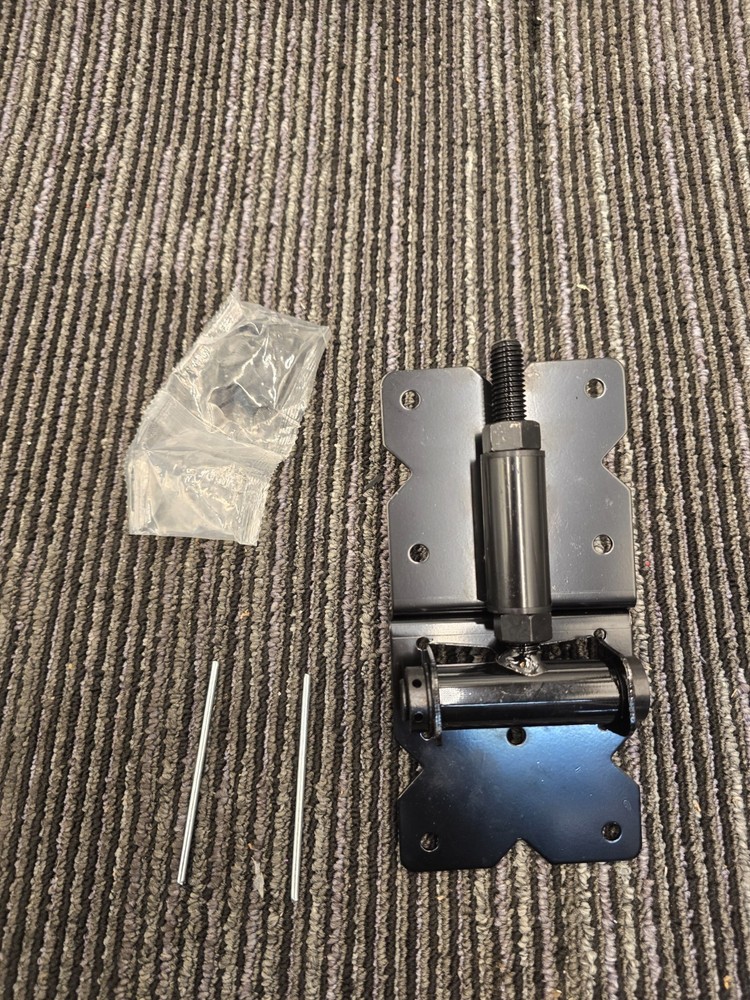 Dreamxiang Heavy-Duty Self-Locking Gate Latch Assembly